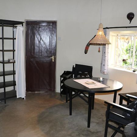 Nyati Hill Cottages Nairobi Exterior foto
